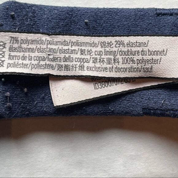 Victoria's Secret Bra 34D underwire padded lace trim adjustable straps - Picture 4 of 8